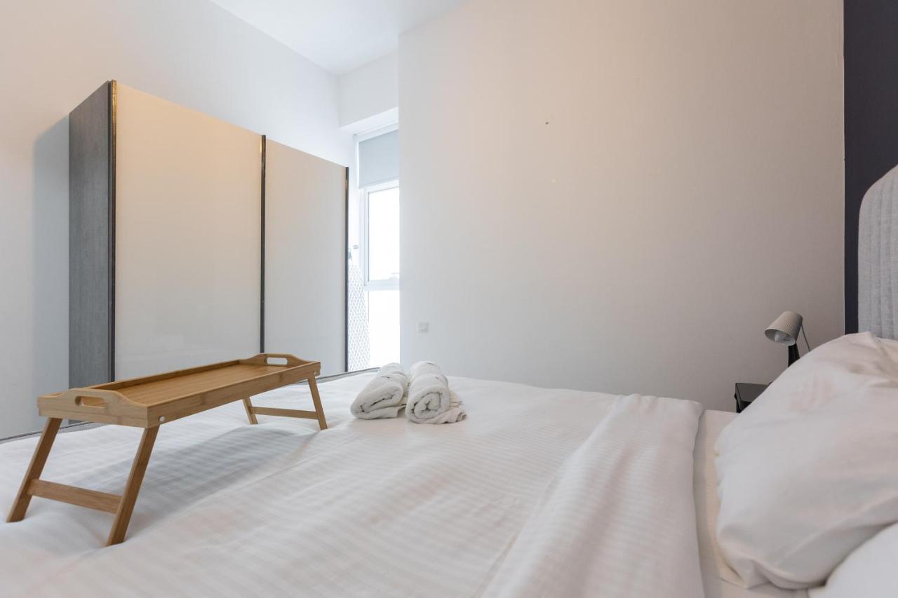 Spacious 1Br With Full Marina View Dubái Exterior foto